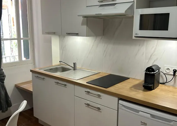 Le Toulousain 001 - Calme En Rez-de-chaussee Avec Terrasse - Hypercentre, Quartier Jeanne D'arc Апартаменты